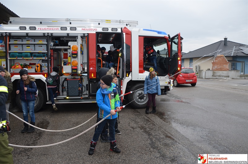 Gemeinsam-Sicher-Feuerwehr 2018 in Neuzeug